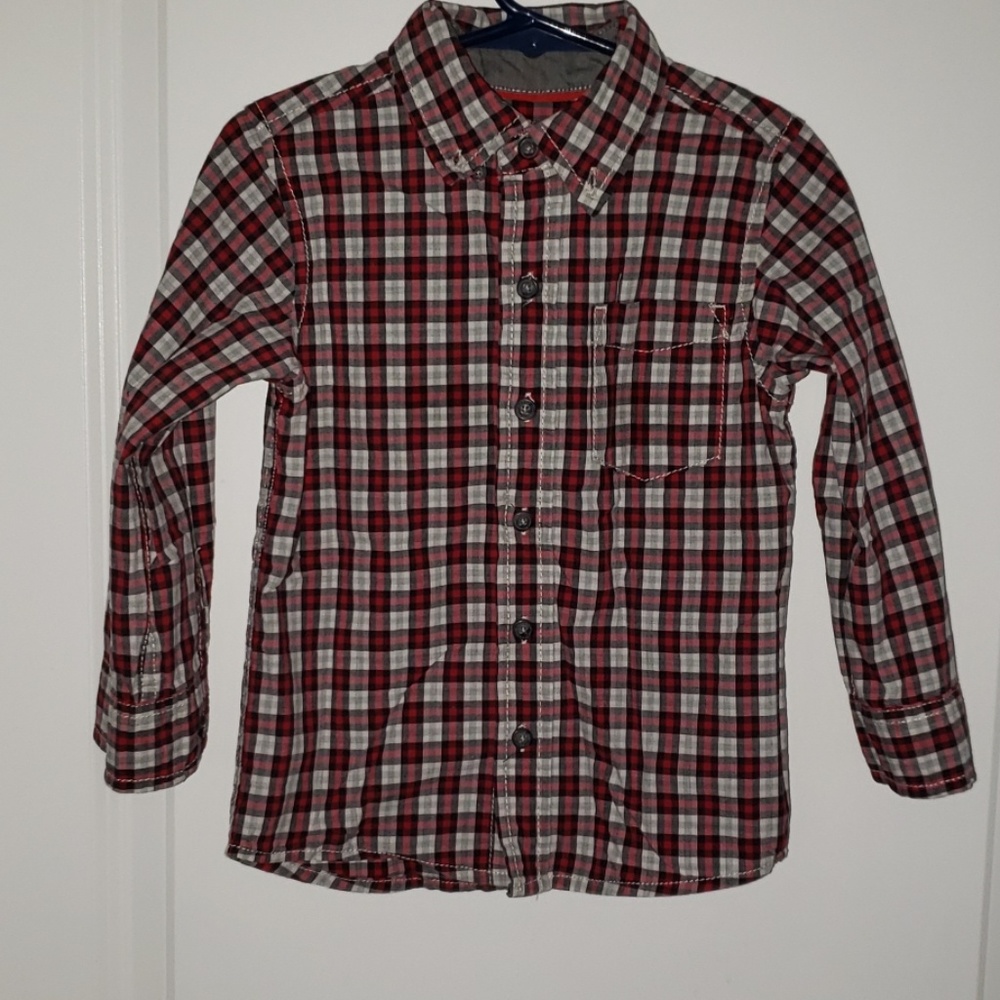 Toddler  boy's shirt